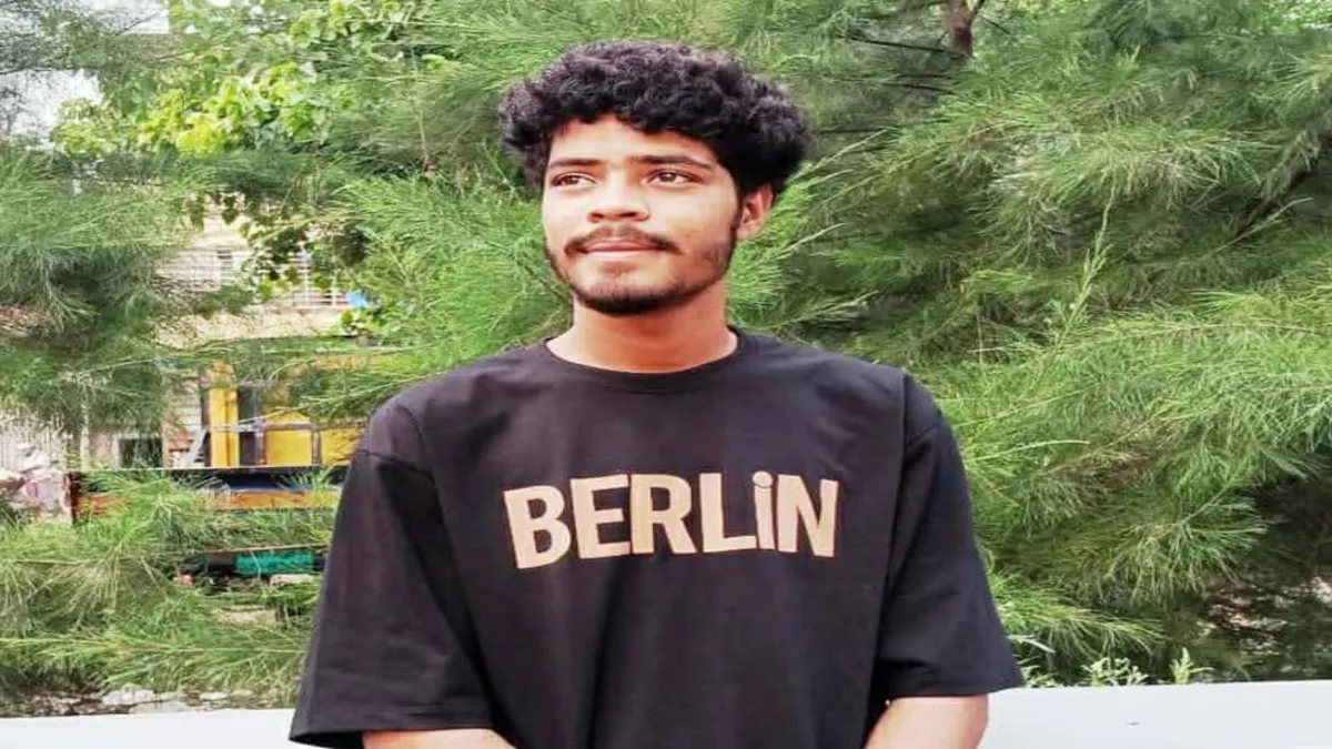 ঘোড়াঘাটে বাউল গান শুনে ফেরার পর বাড়ির কোণে পড়েছিল যুবকের লাশ